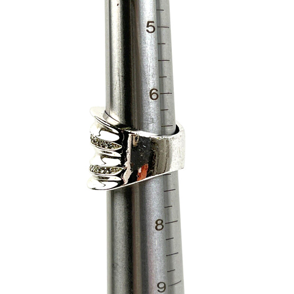 Lia Sophia Revved Up Ring Silver Tone Wide Band Wavy Rows Faux Rhinestones 7 - Picture 8 of 9